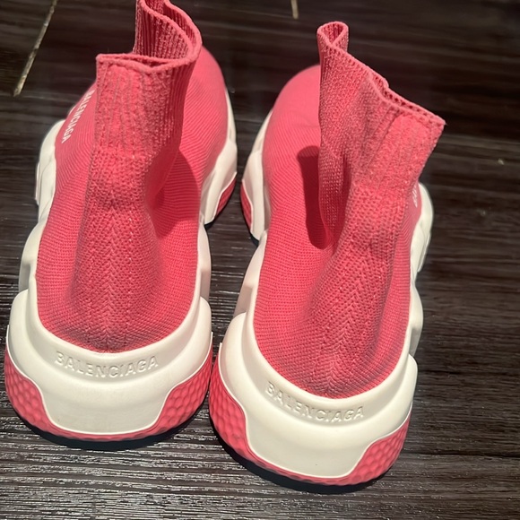 Balenciaga Women’s Speed Trainers - Picture 3 of 4